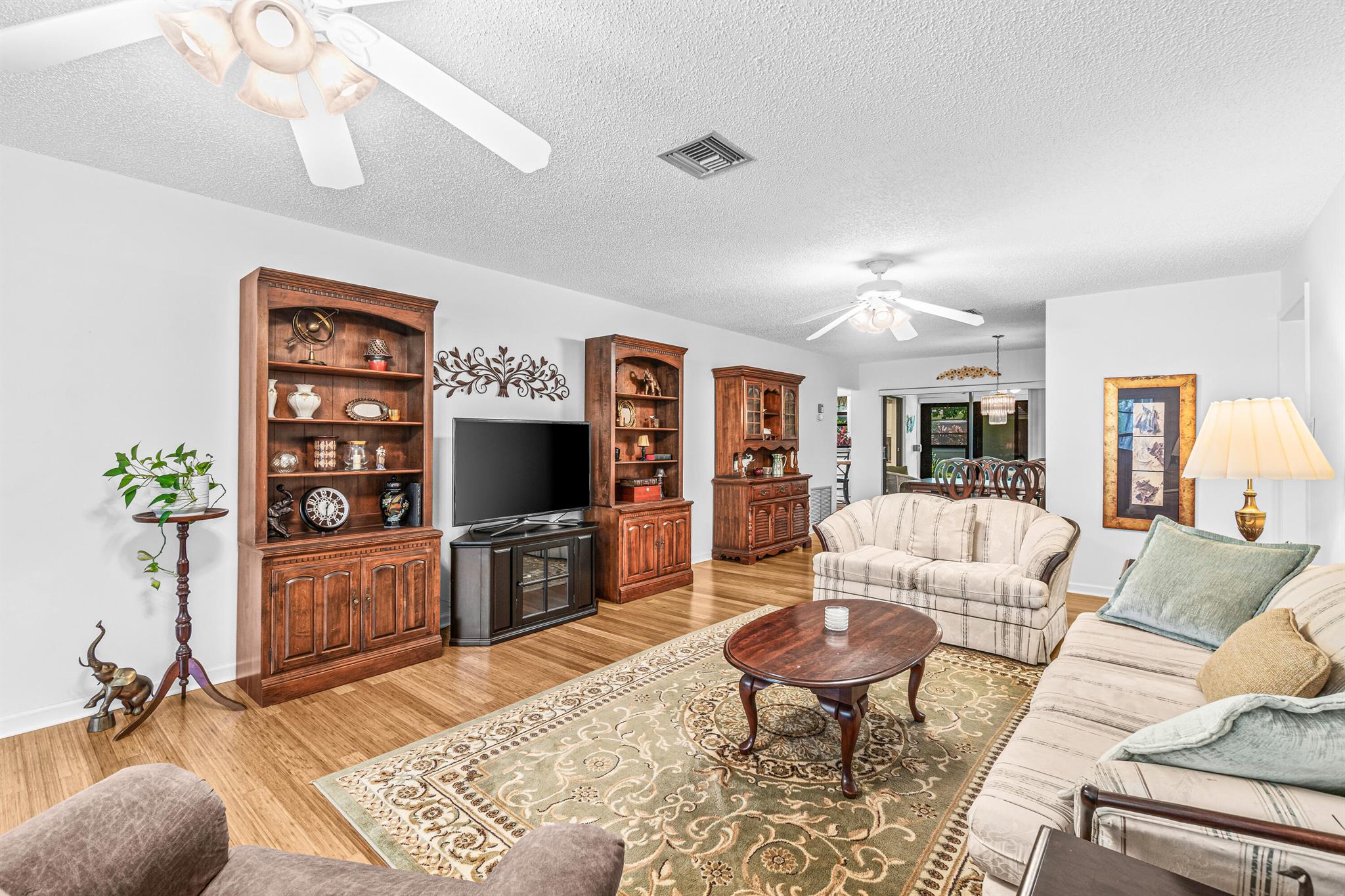 9995 Ligustrum Tree Way B