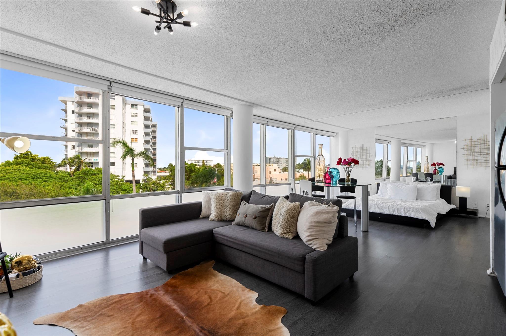 900 Bay Dr 313