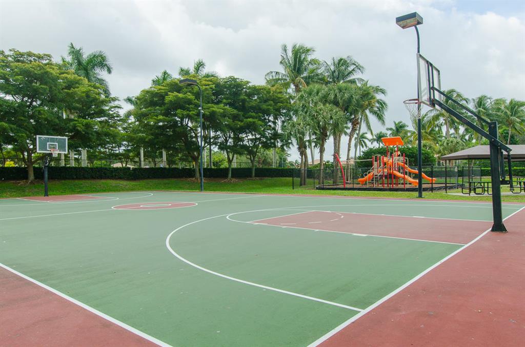 NAUTICA ISLES 4 - Residential