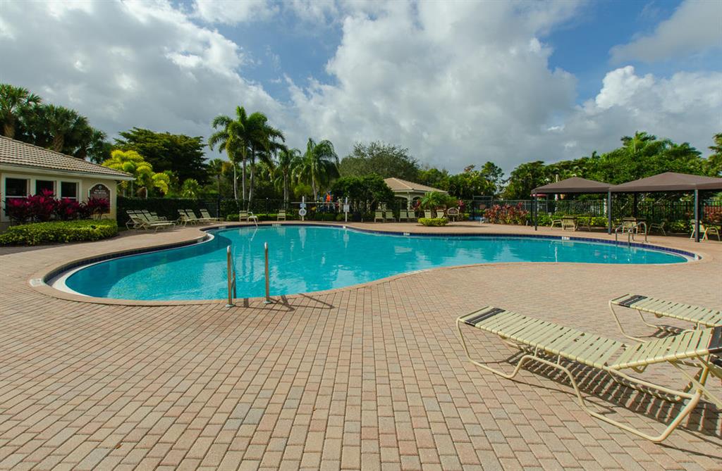 NAUTICA ISLES 4 - Residential