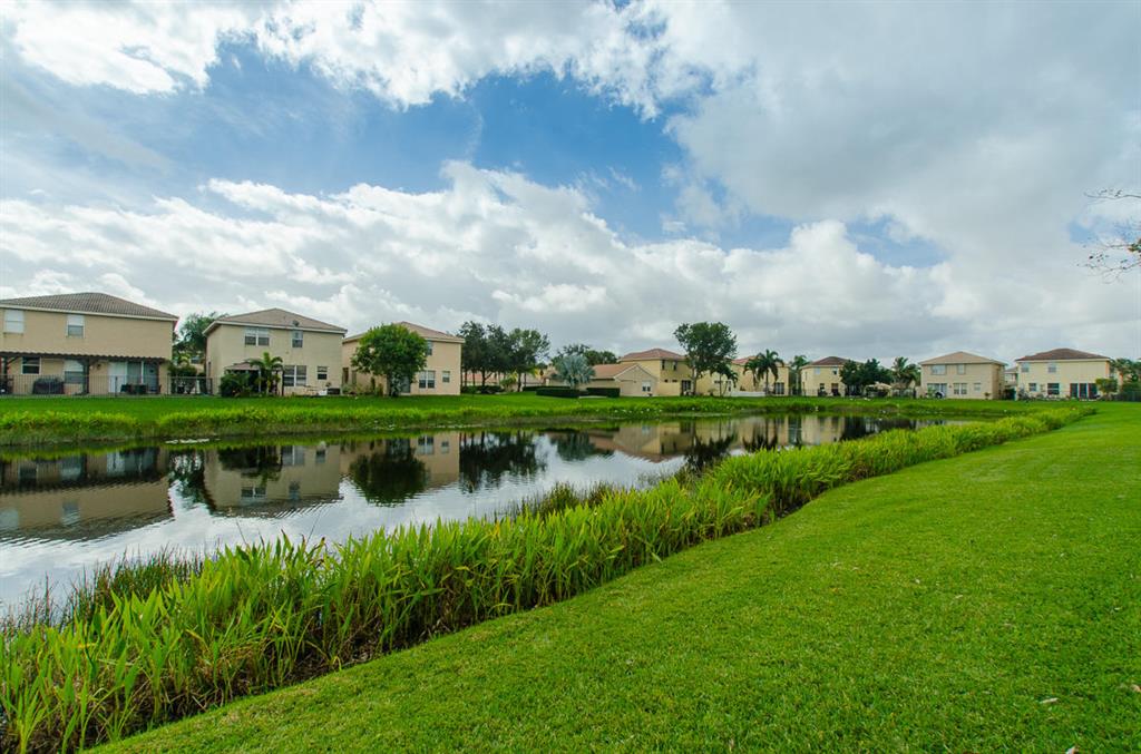 NAUTICA ISLES 4 - Residential