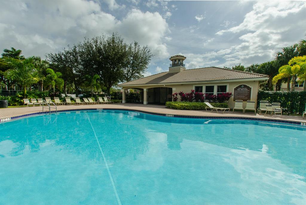 NAUTICA ISLES 4 - Residential