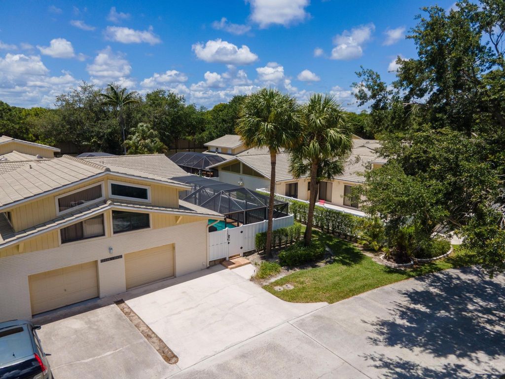 Photo of 12552 Woodmill Drive, Palm Beach Gardens, FL 33418 (MLS # F10438324)