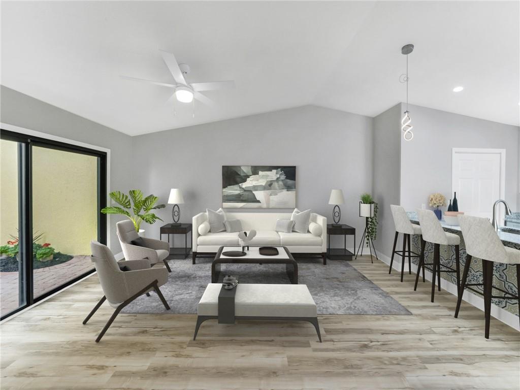 Pineapple Walk - Residential