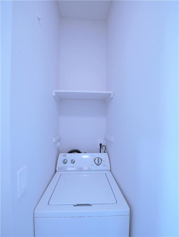 Pineapple Walk - Residential