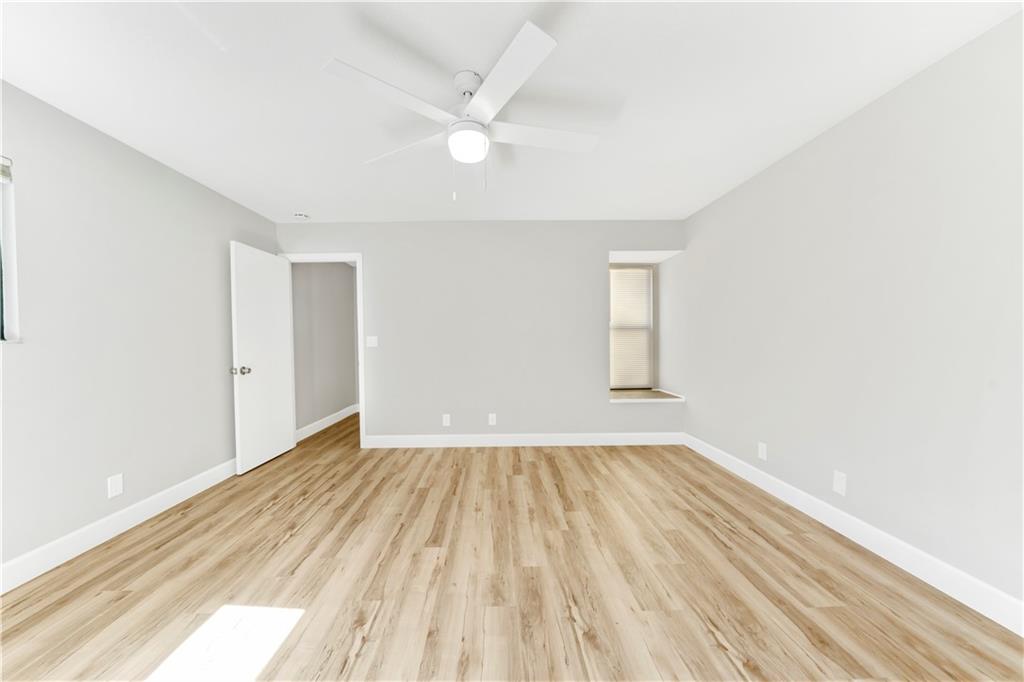 Pineapple Walk - Residential