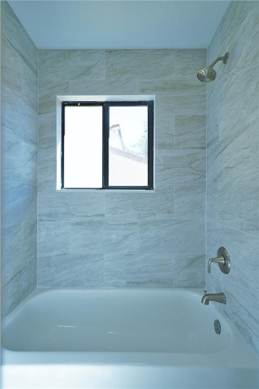 Pineapple Walk - Residential