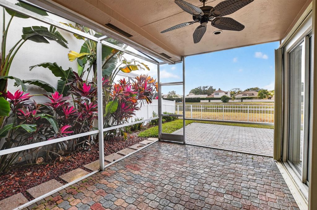 Photo of 6306 Brava Way, Boca Raton, FL 33433 (MLS # R11163377)