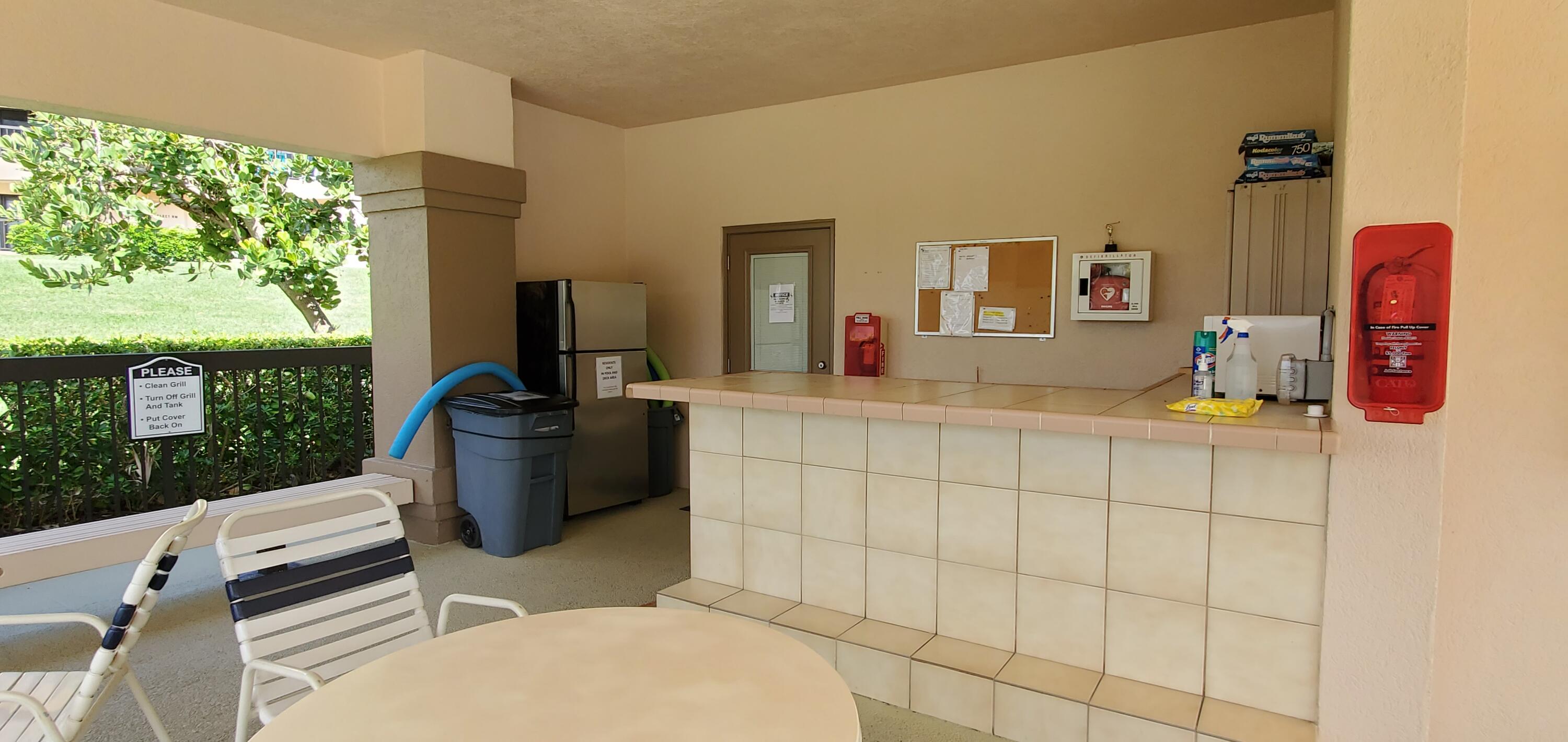 BLUFFS OCEAN NORTH - Residential Lease