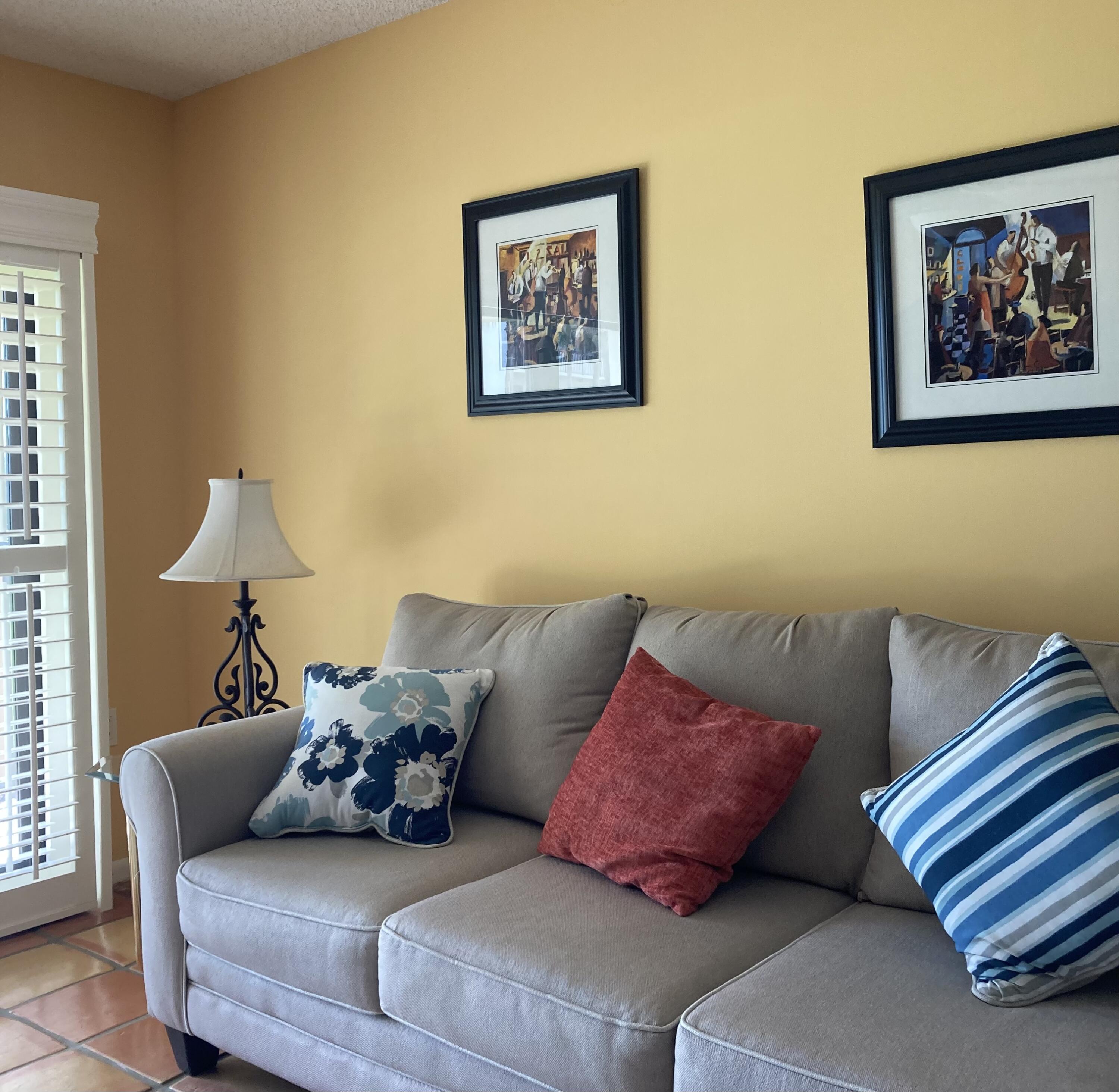 BLUFFS OCEAN NORTH - Residential Lease