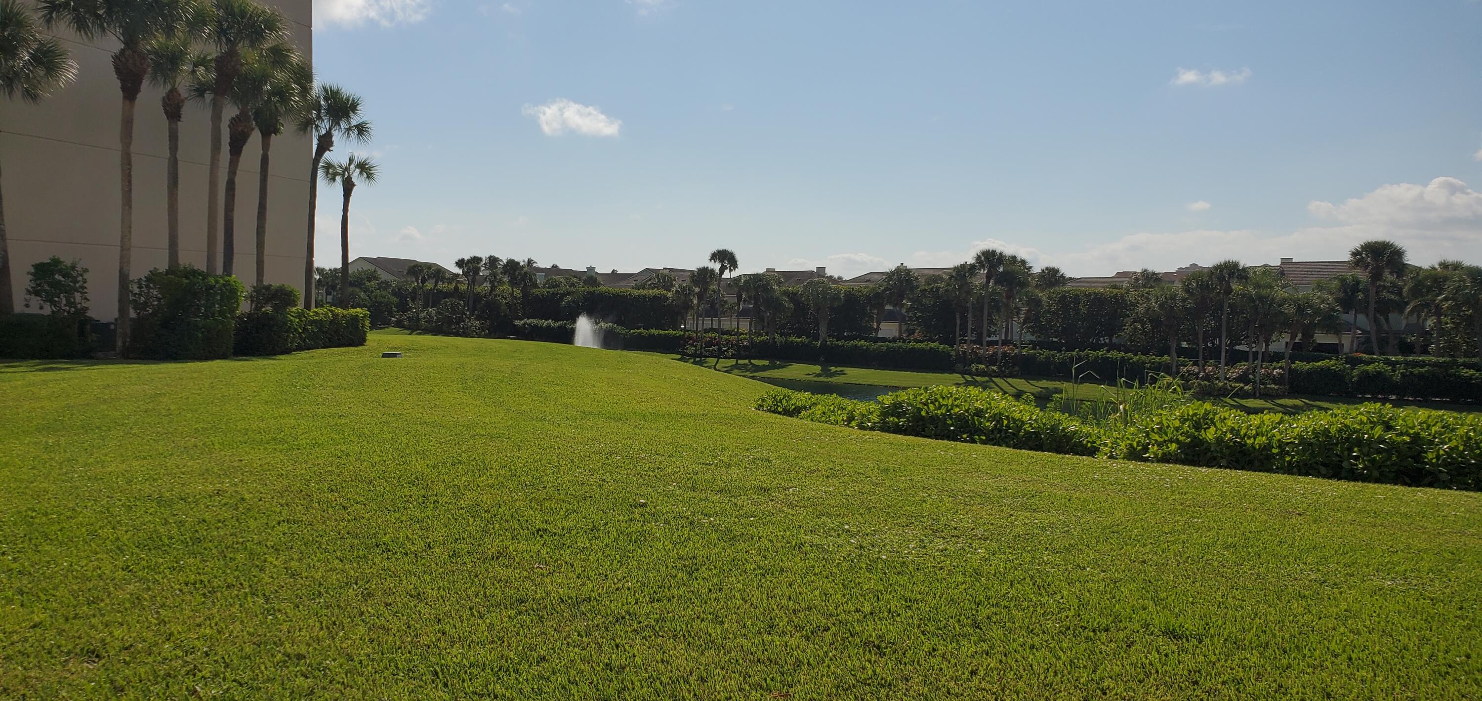 BLUFFS OCEAN NORTH - Residential Lease