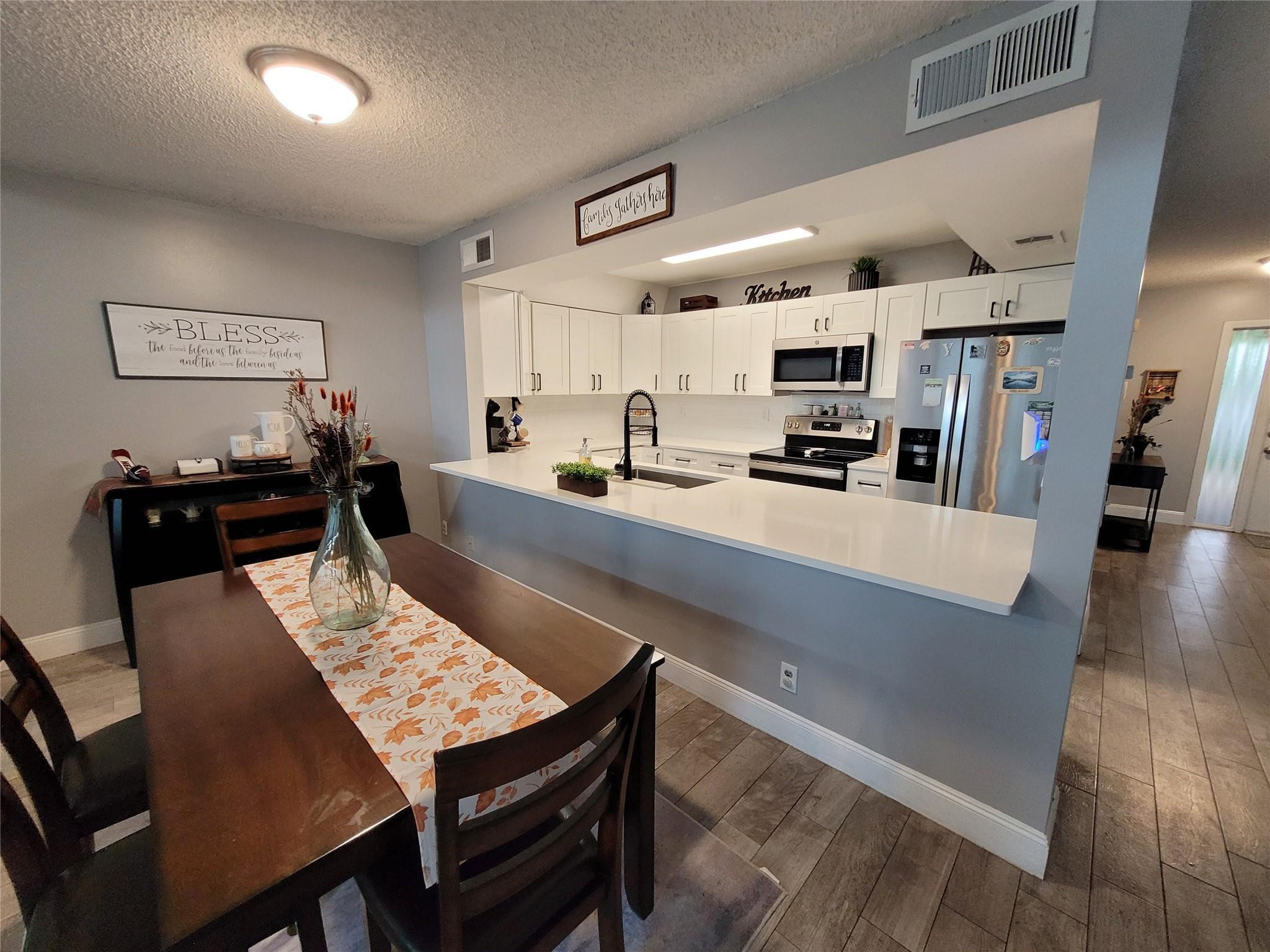 Villas of Plantation - Residential