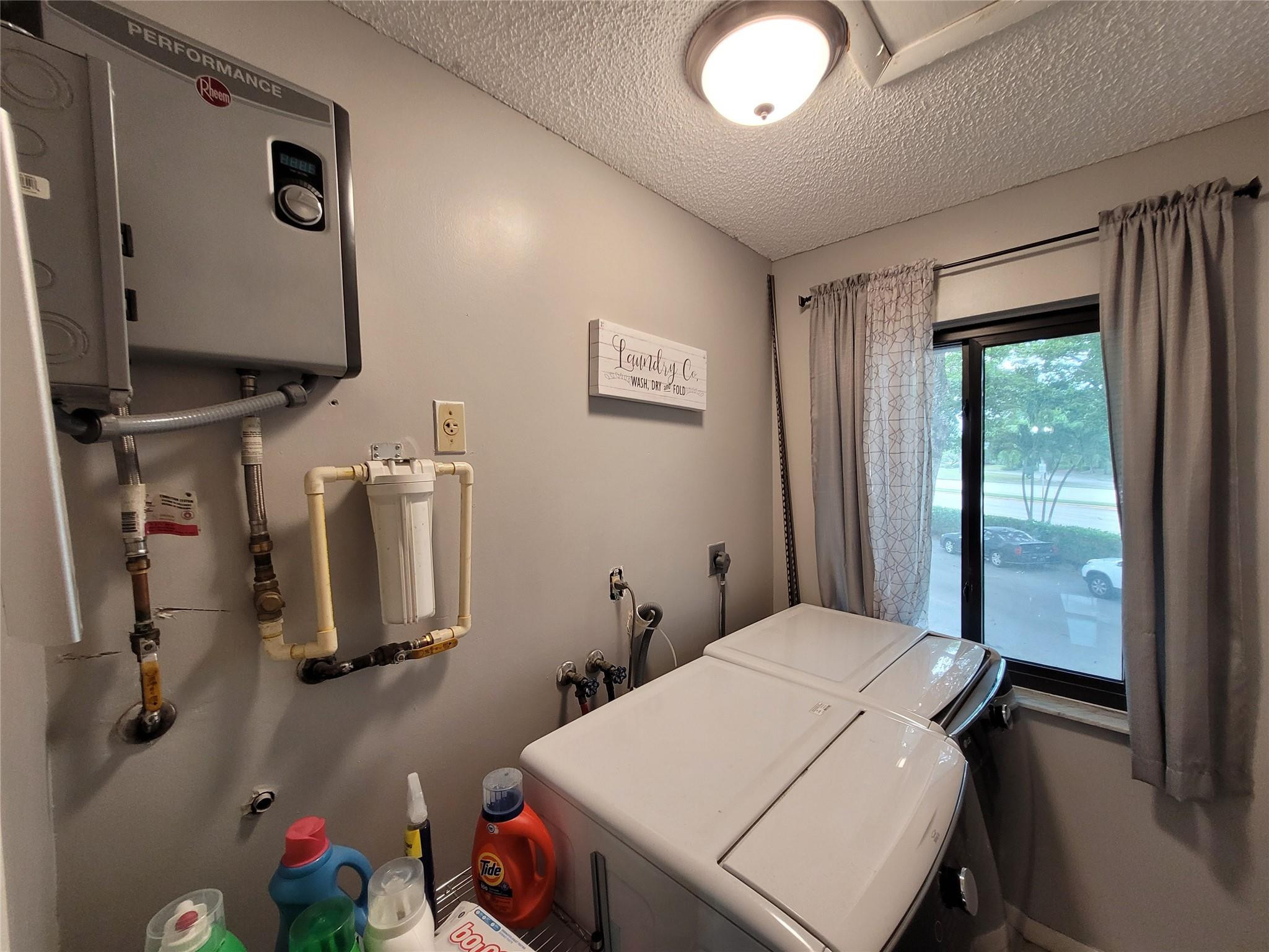 Villas of Plantation - Residential