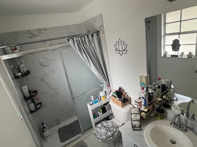 CYPRESS ESTATES OF PALM SPRINGS - Residential