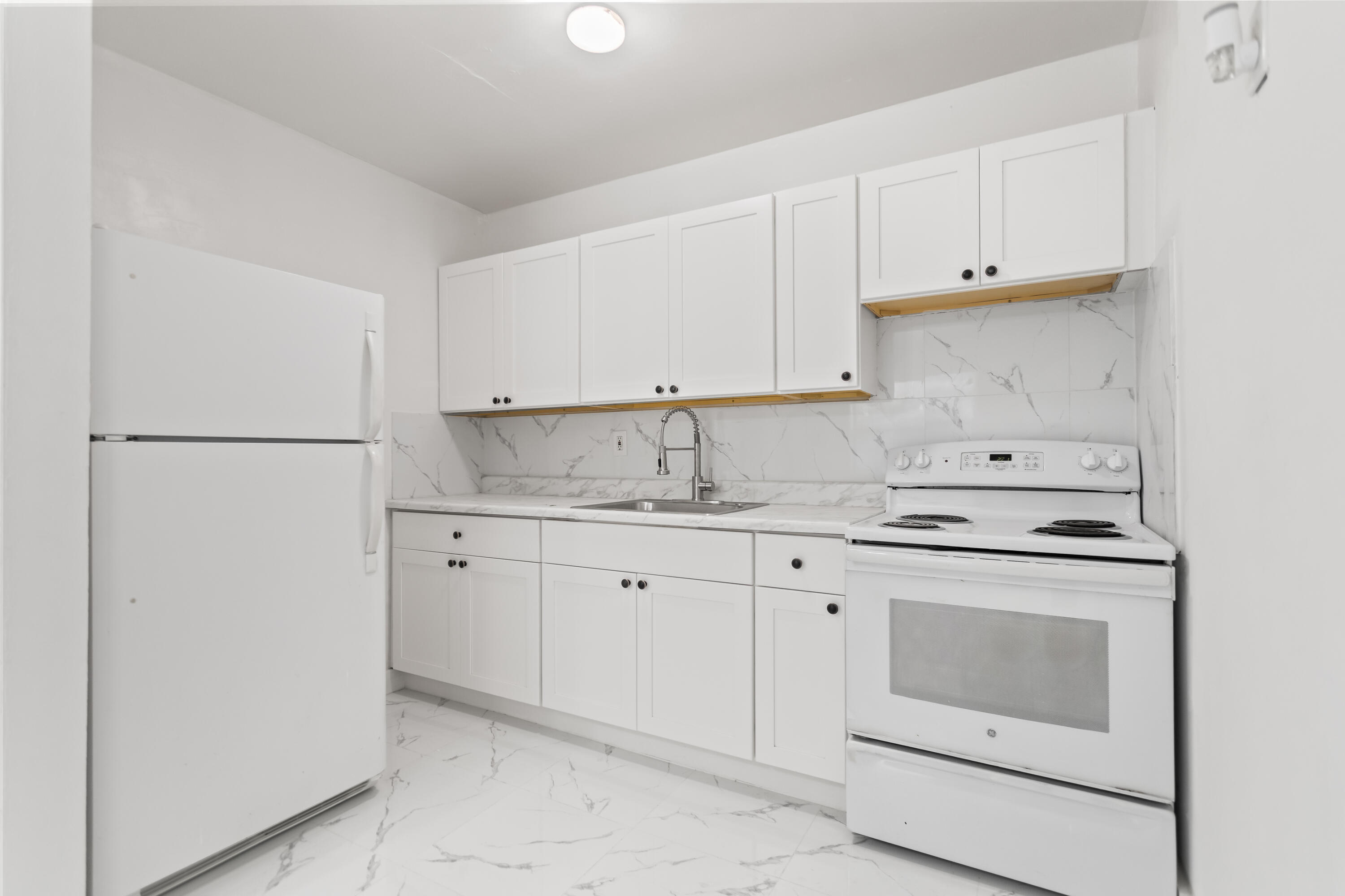 PROGRESSO - Residential Lease