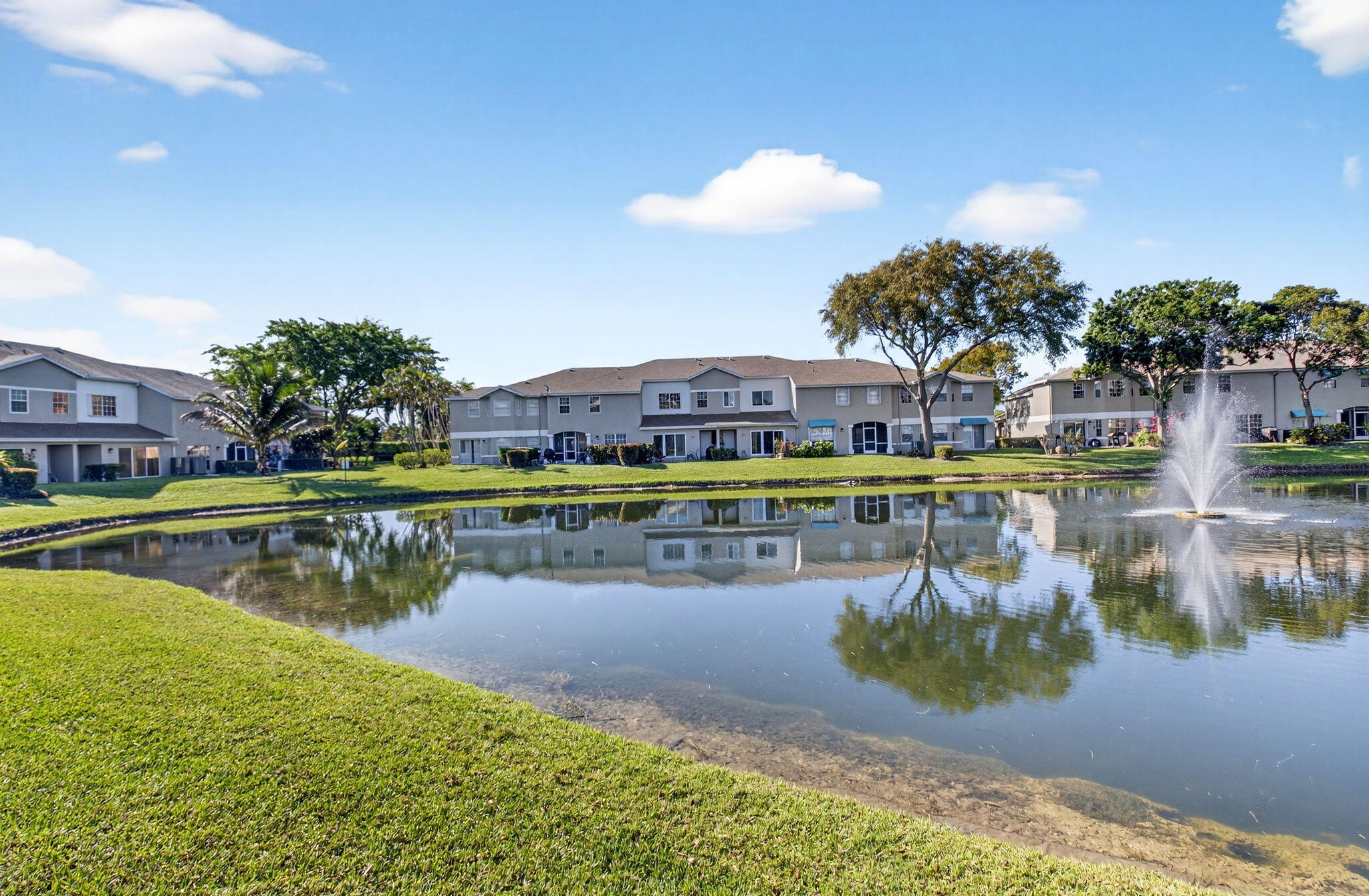 BOCA GARDENS - Residential