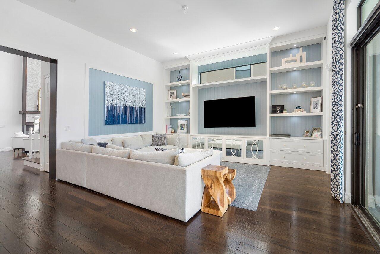 Seven Bridges - Residential