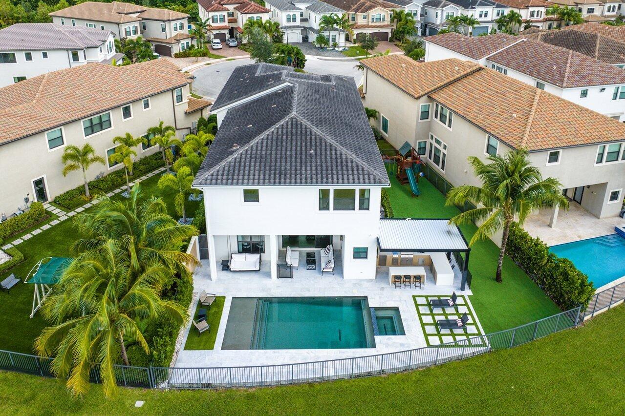 Seven Bridges - Residential