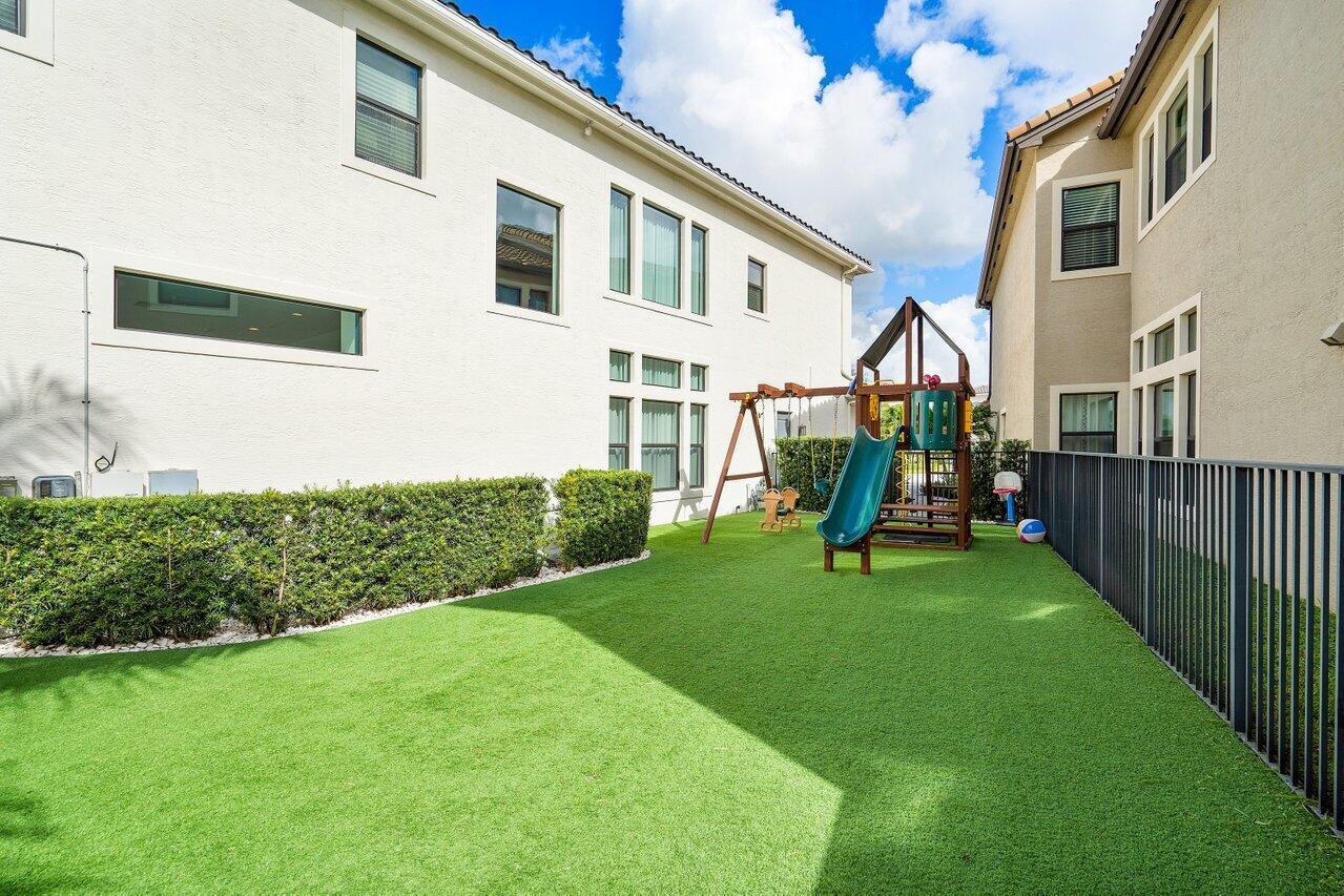 Seven Bridges - Residential