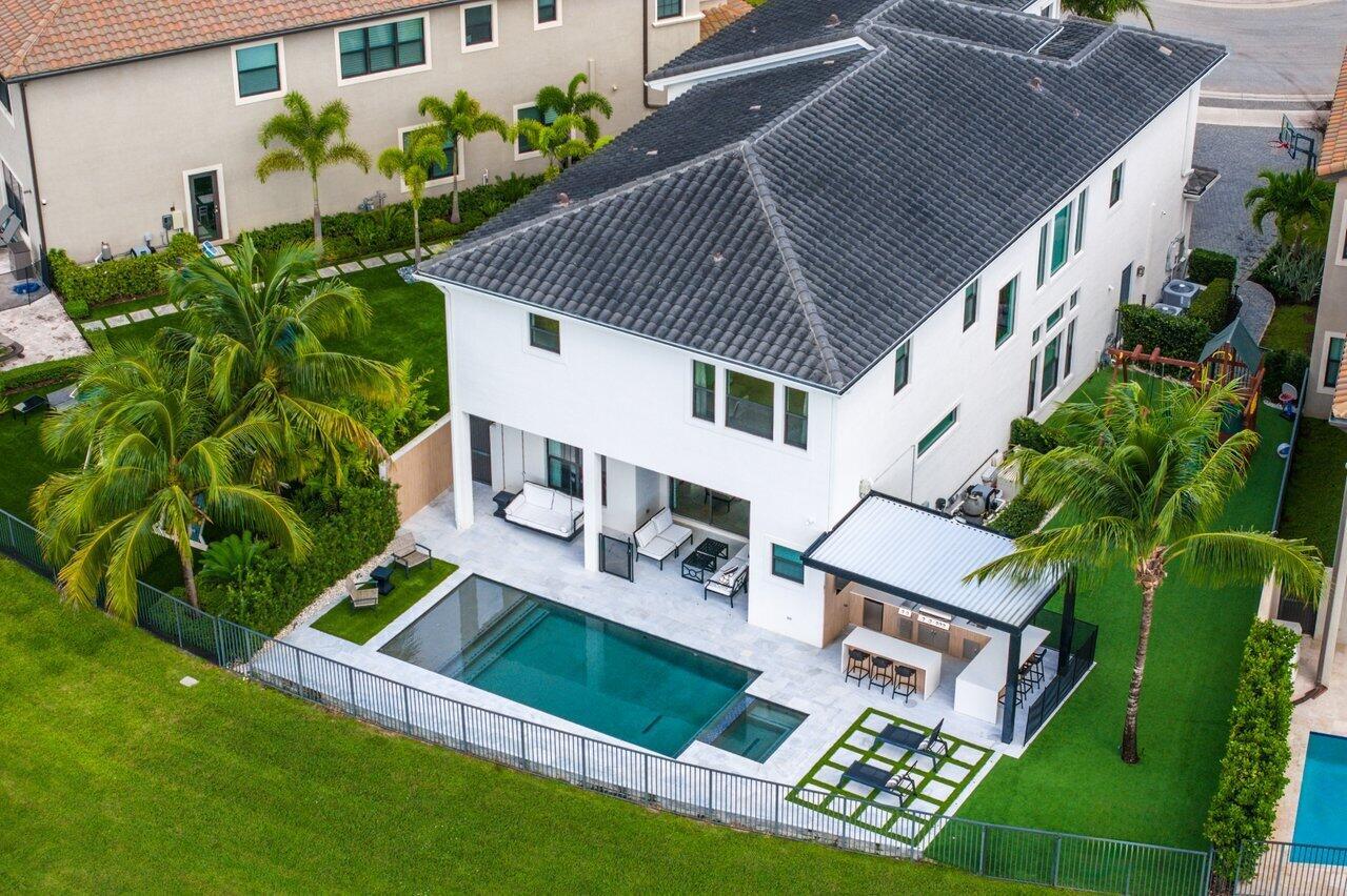 Seven Bridges - Residential