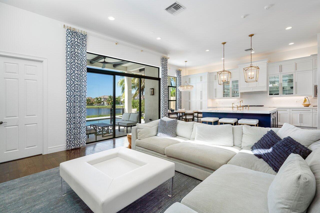 Seven Bridges - Residential