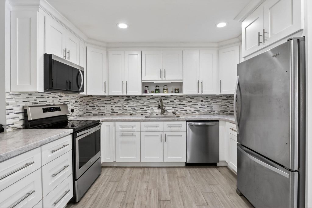 Photo of 5491 SW 188th Avenue, Southwest Ranches, FL 33332 (MLS # B26027277)