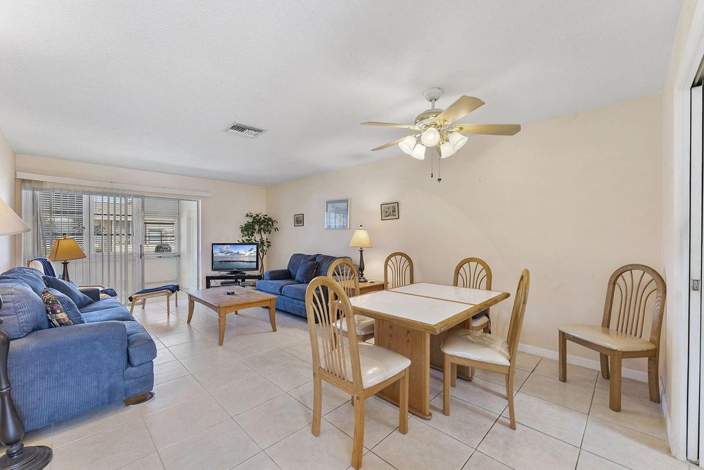 Photo of 2523 Dudley Drive W #H, West Palm Beach, FL 33415 (MLS # R11146508)