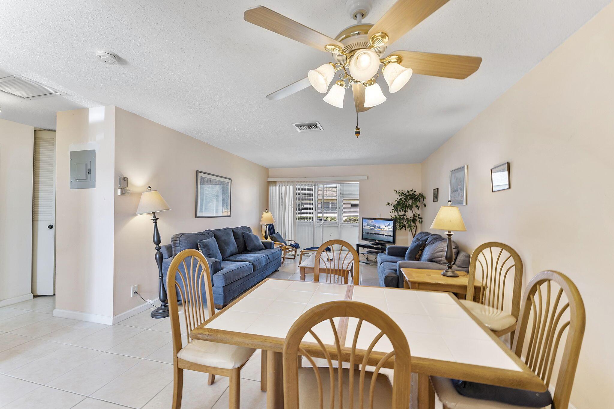 CRESTHAVEN VILLAS CONDO 2 - Residential