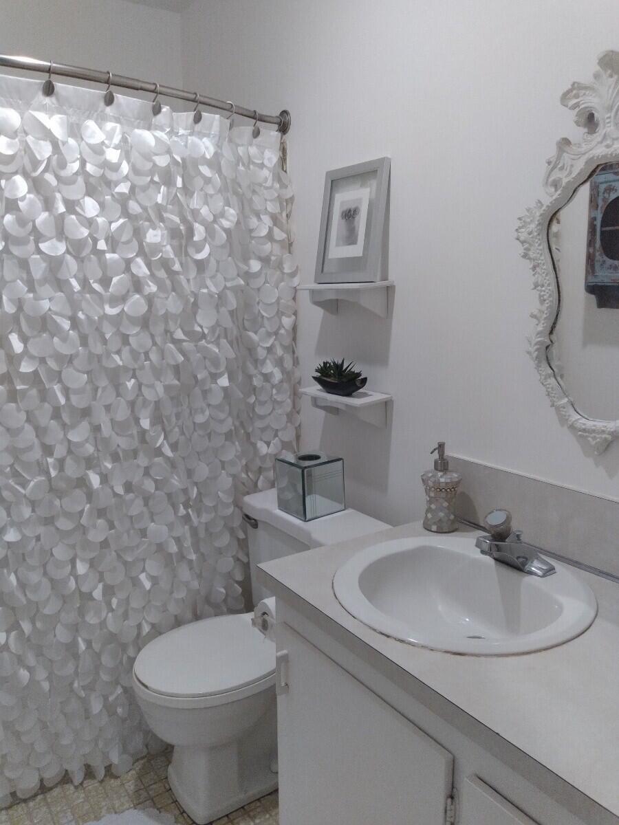 FAIRWAY CONDO - Residential Lease