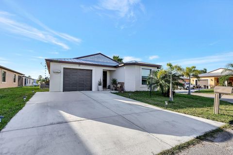 A home in Port St Lucie