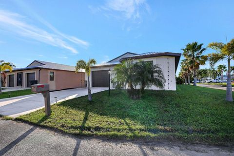 A home in Port St Lucie