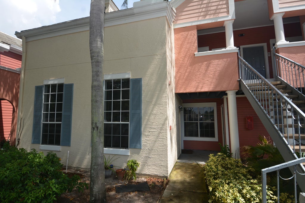 Photo of 1385 CRYSTAL Way #C, Delray Beach, FL 33444 (MLS # B26056057)