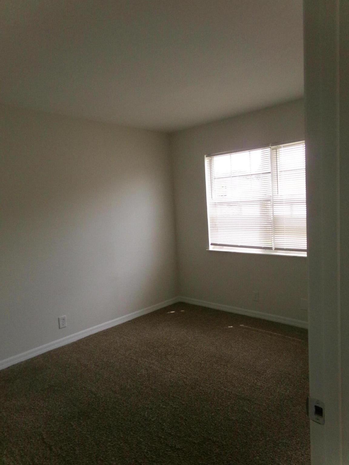MIDPORT PLACE II, A CONDO - Residential Lease