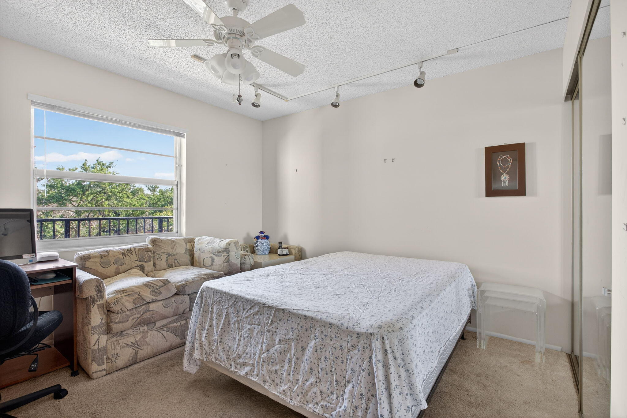 CYPRESS REACH AT PALM-AIRE ONE - Residential