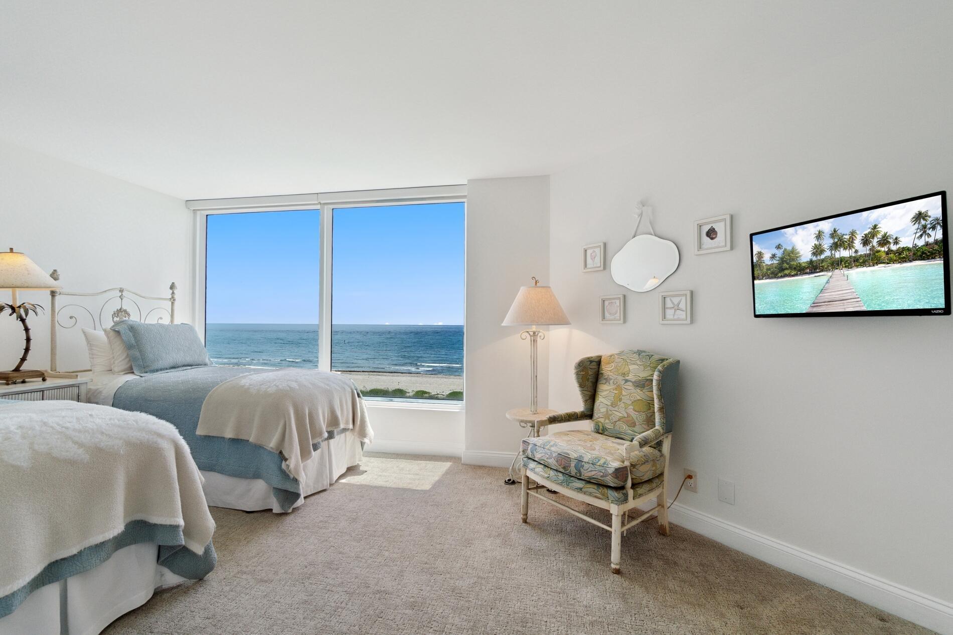 TOWNHOUSES OF HIGHLAND BE - Residential Lease