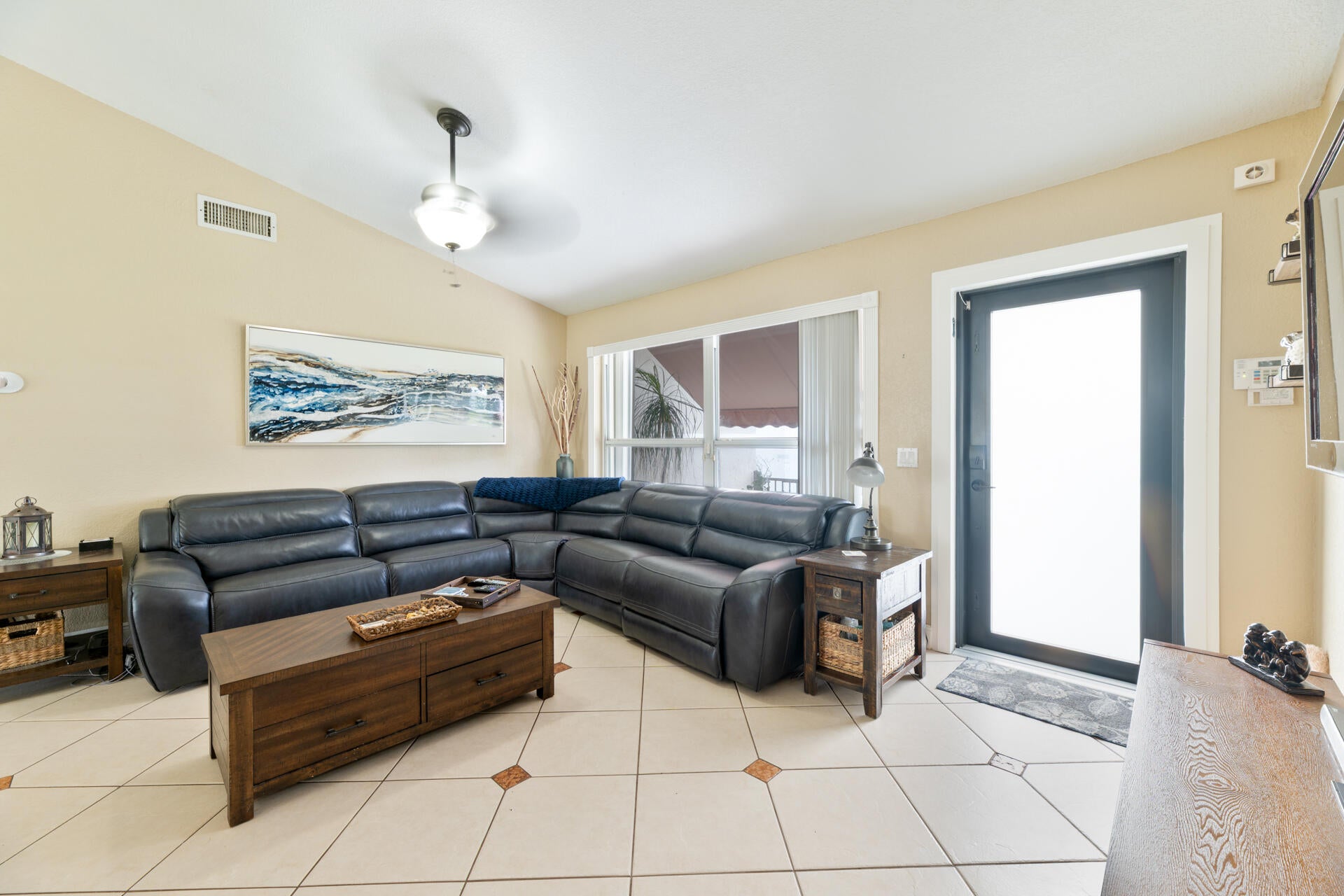 11841 NW 33RD Street