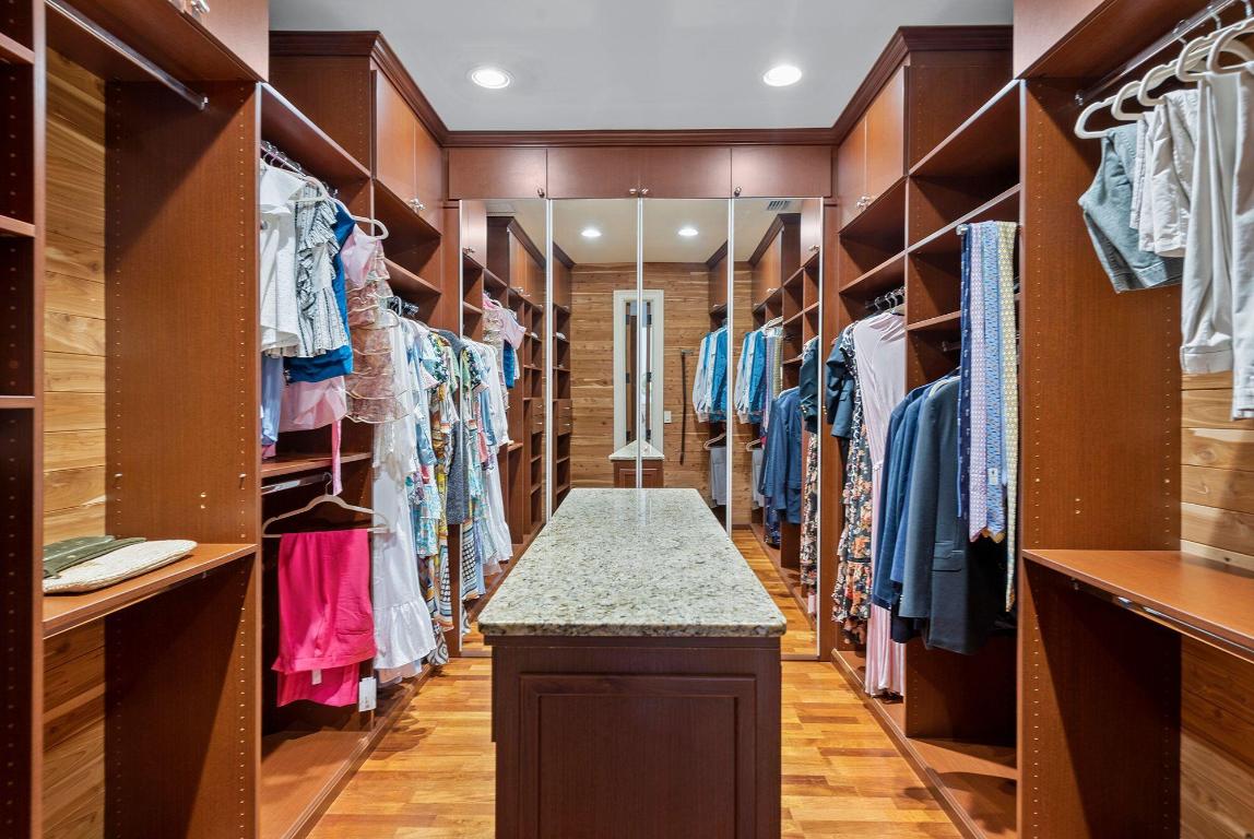 HARBOR EST - Residential