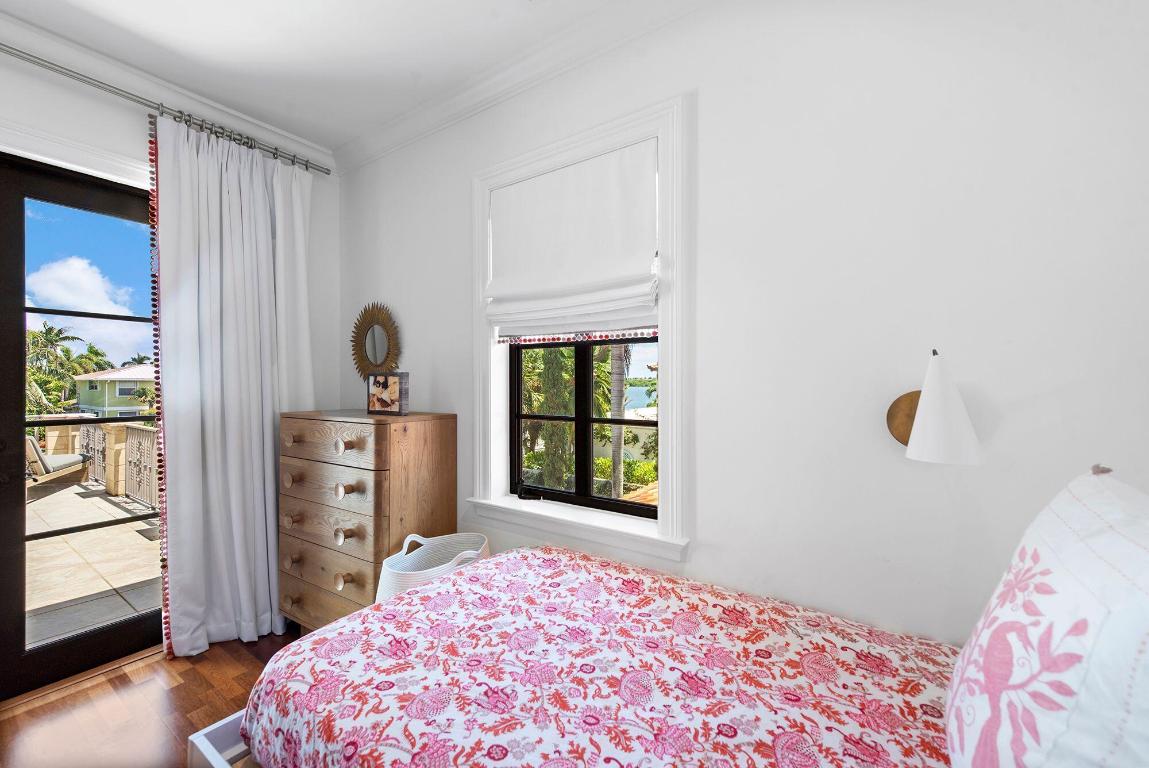 HARBOR EST - Residential