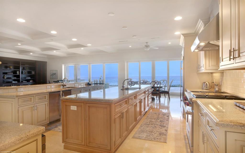 SAILFISH POINT PLAT 13 - Residential