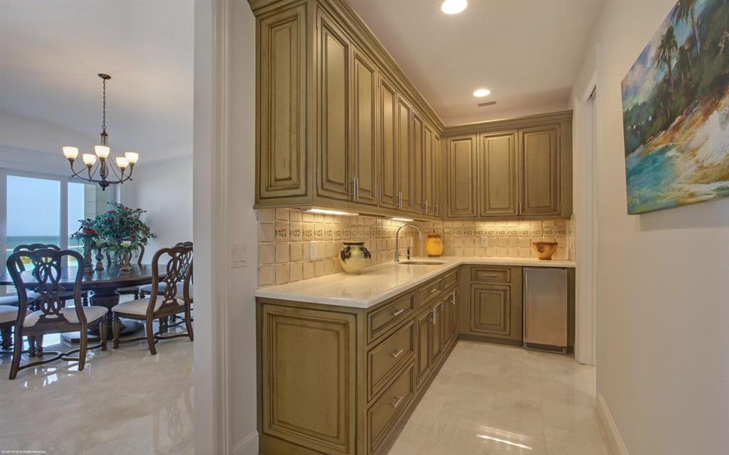 SAILFISH POINT PLAT 13 - Residential