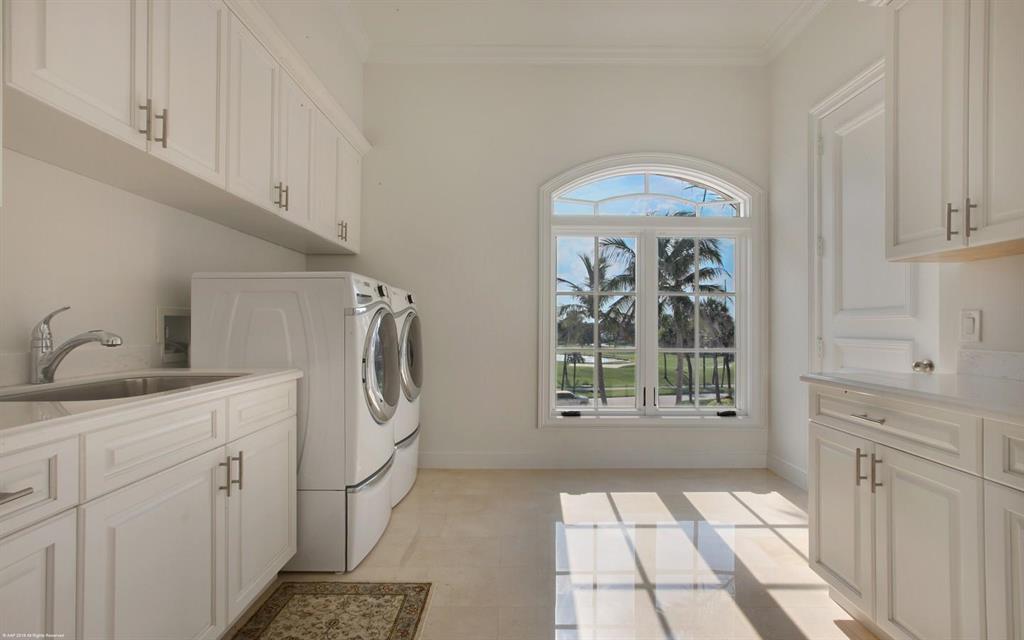 SAILFISH POINT PLAT 13 - Residential