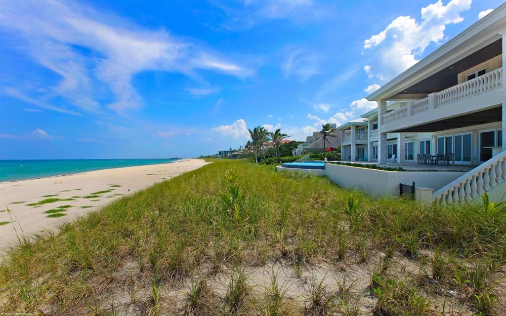 SAILFISH POINT PLAT 13 - Residential