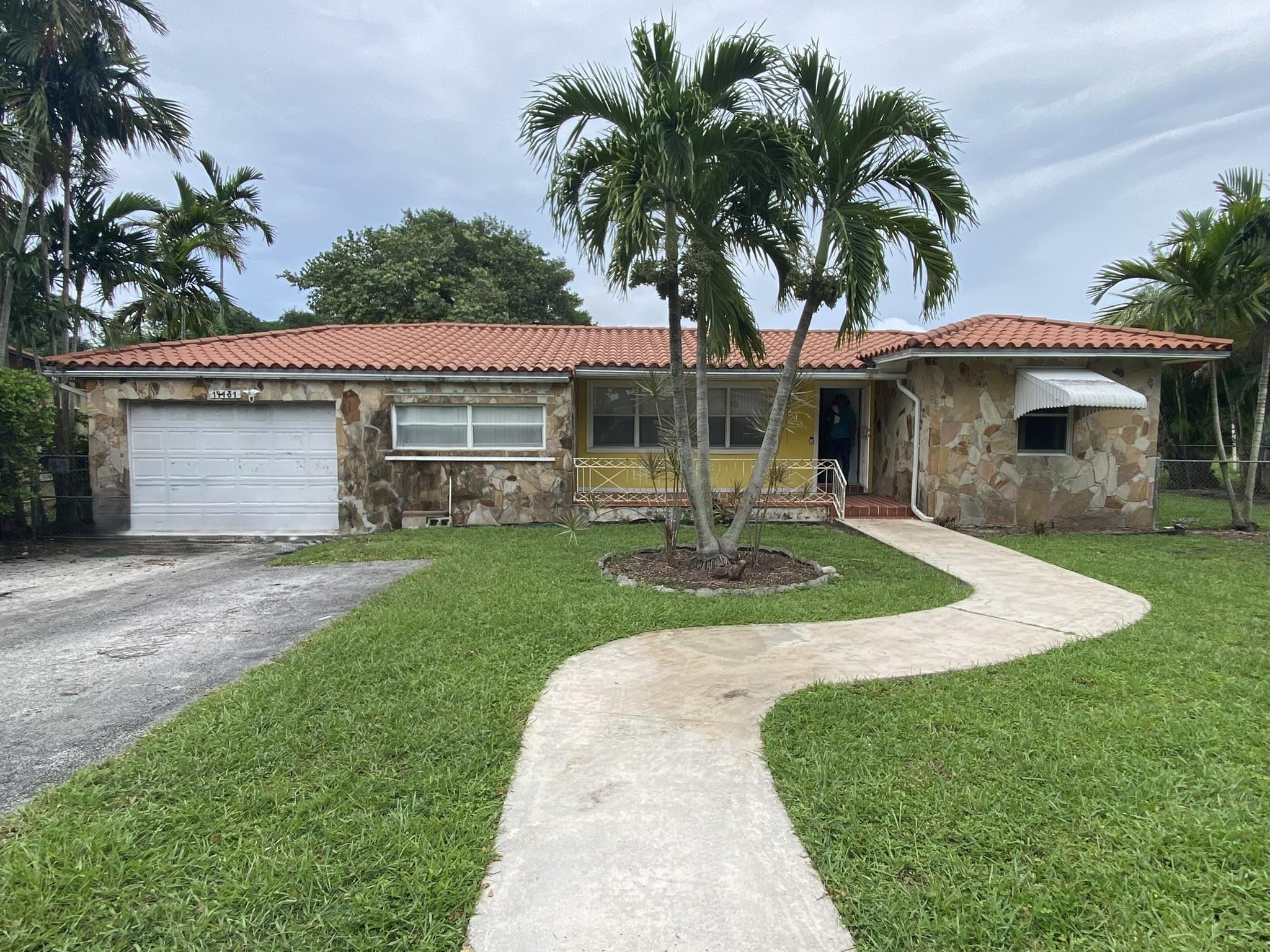 Biscayne Gardens Sec G - Residential Lease