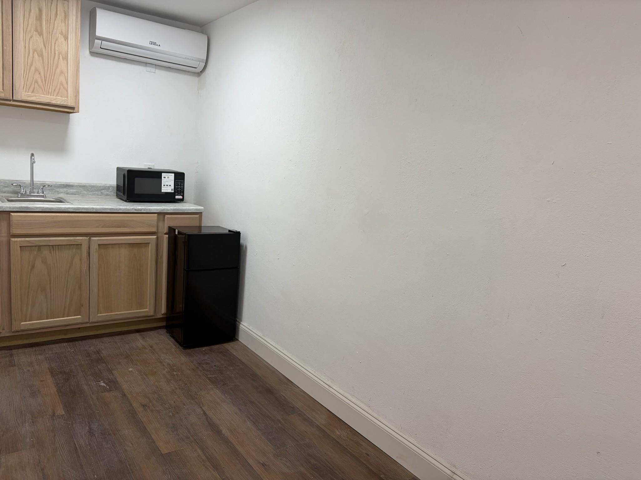 Biscayne Gardens Sec G - Residential Lease