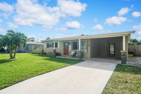 A home in Lake Worth