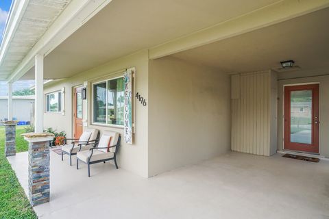 A home in Lake Worth