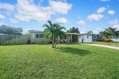 A home in Lake Worth