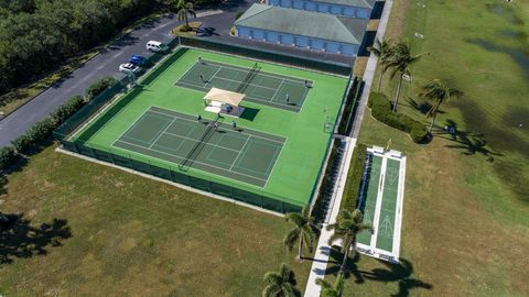 A home in Hutchinson Island