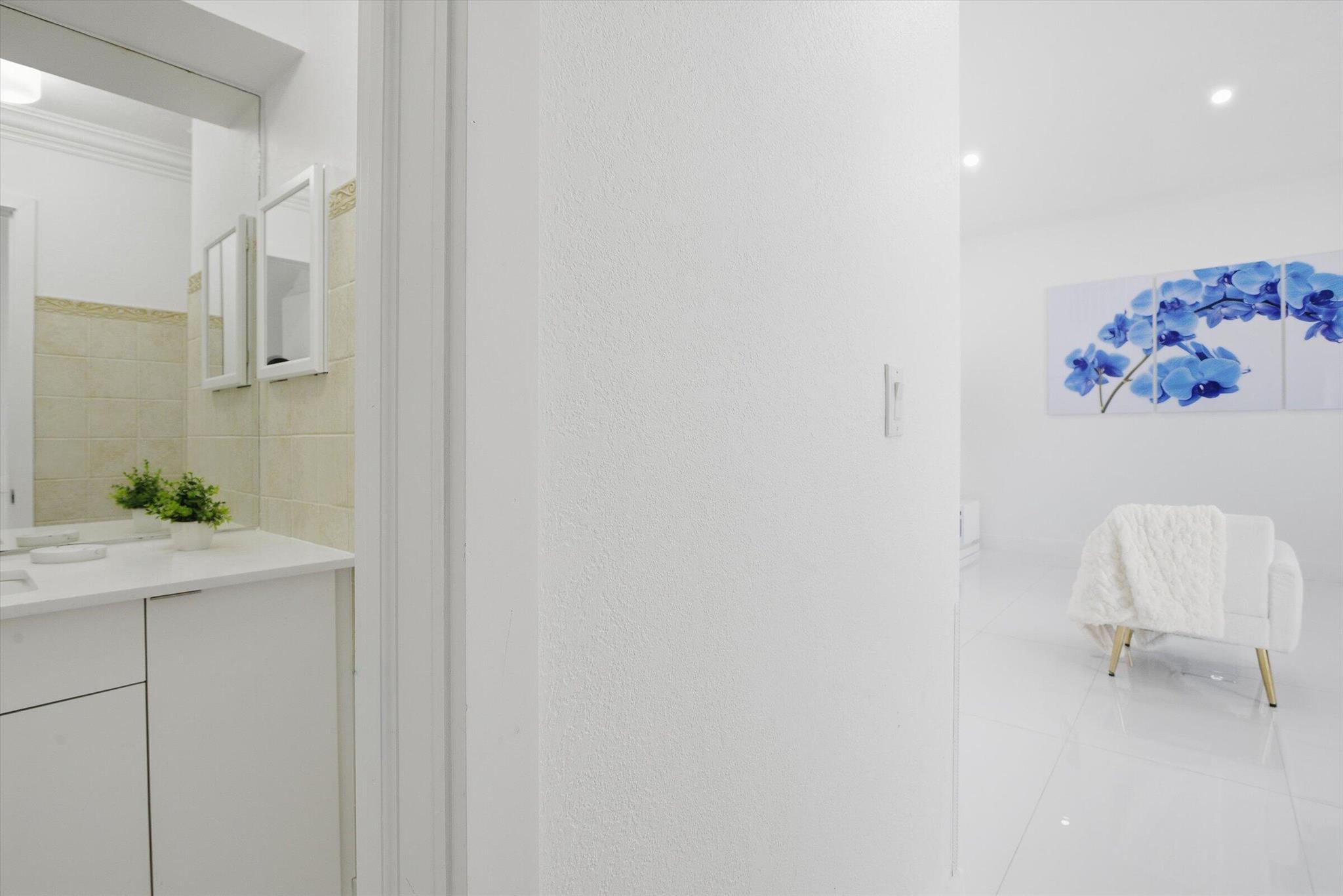 COUNTRY LAKE HOMES 1ST AD - Residential