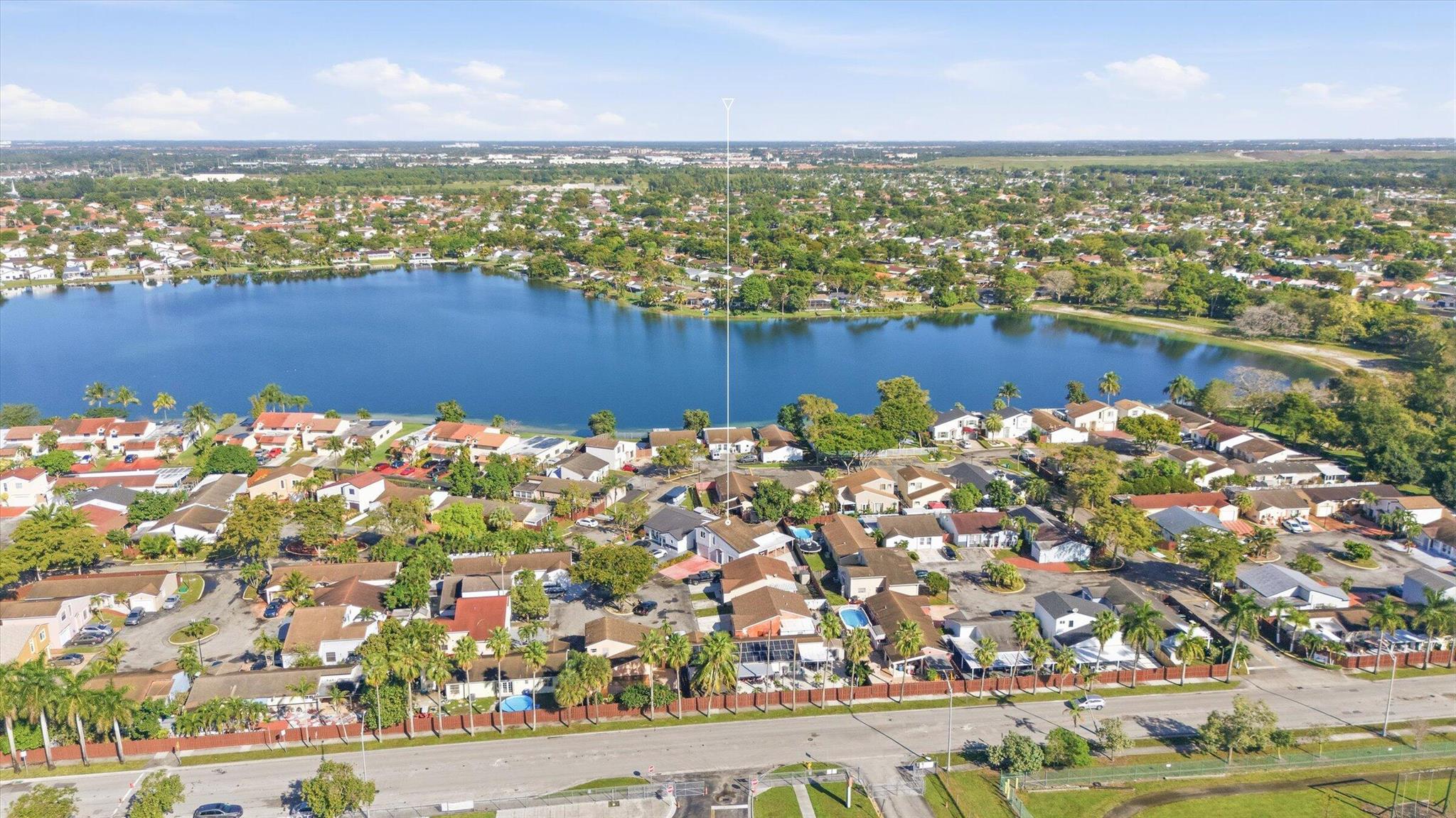 COUNTRY LAKE HOMES 1ST AD - Residential